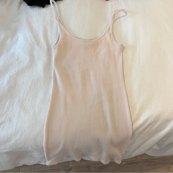 Aritzia TNA ribbed dress - Picture 3 of 5